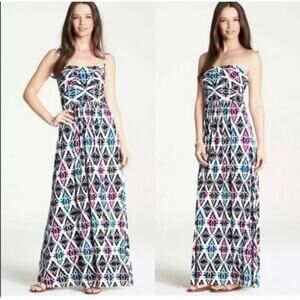 Ann Taylor sleeveless maxi dress size 2 Ivory tropical long